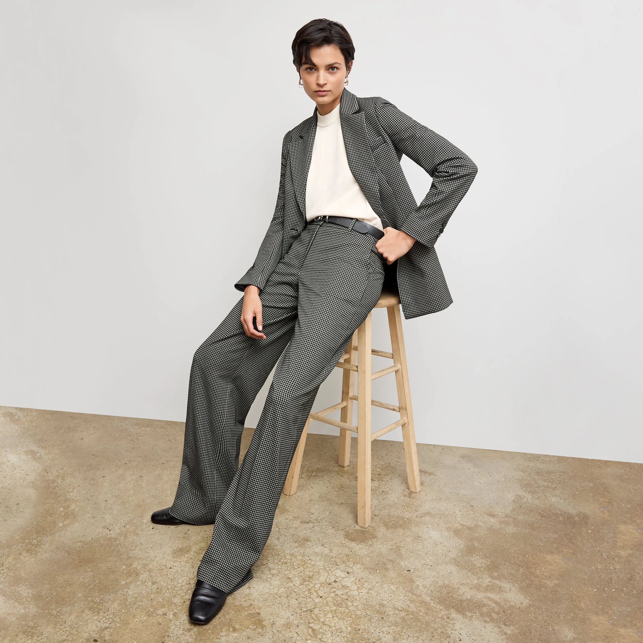 Fitted Design Tinsley Wide-Leg Trouser - Knit Suiting :: Classic Check Breathable Microfiber Blend