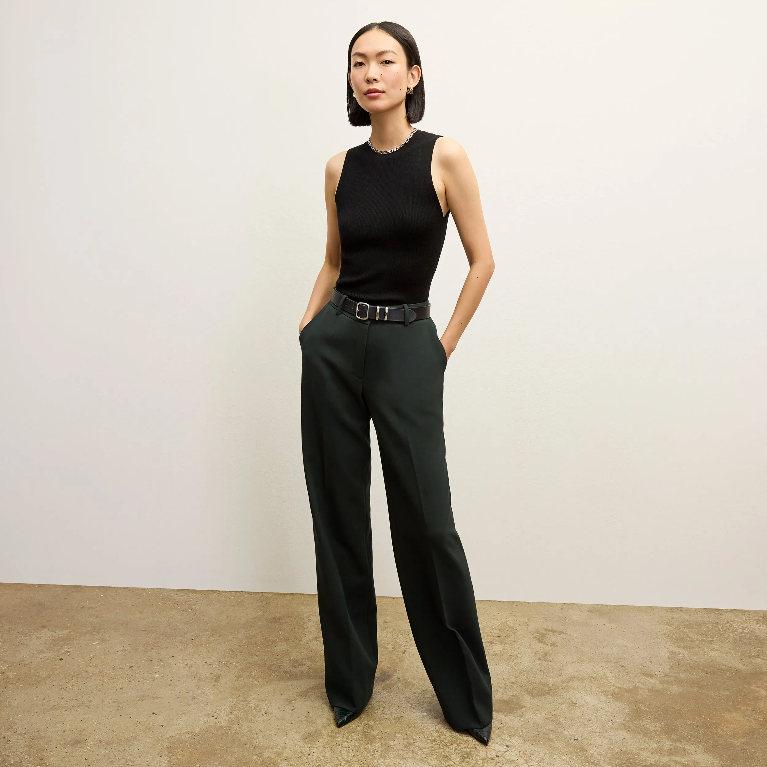 Silicone Grip Interior Four Way Stretch Fabric Trina Top - Ribbed Merino :: Black