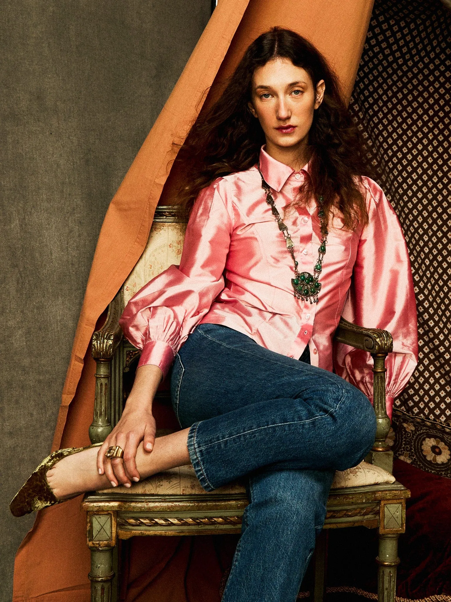 Temperature Regulating Fibers Moisture Management Fabric Adeline Top in Peony Taffeta