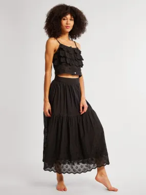 Betty Skirt in Black Petal Embroidery WideNeckOpening Thermal Insulation