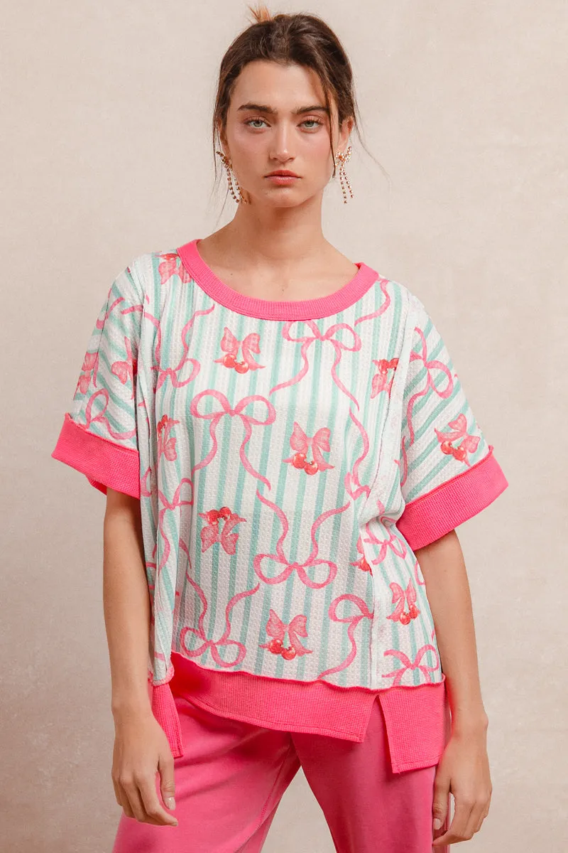 IT4173R-01M | BOW RIBBON PRINTED LOOSE FIT TOP WITH CONTRAST BAND Anti Static Finish