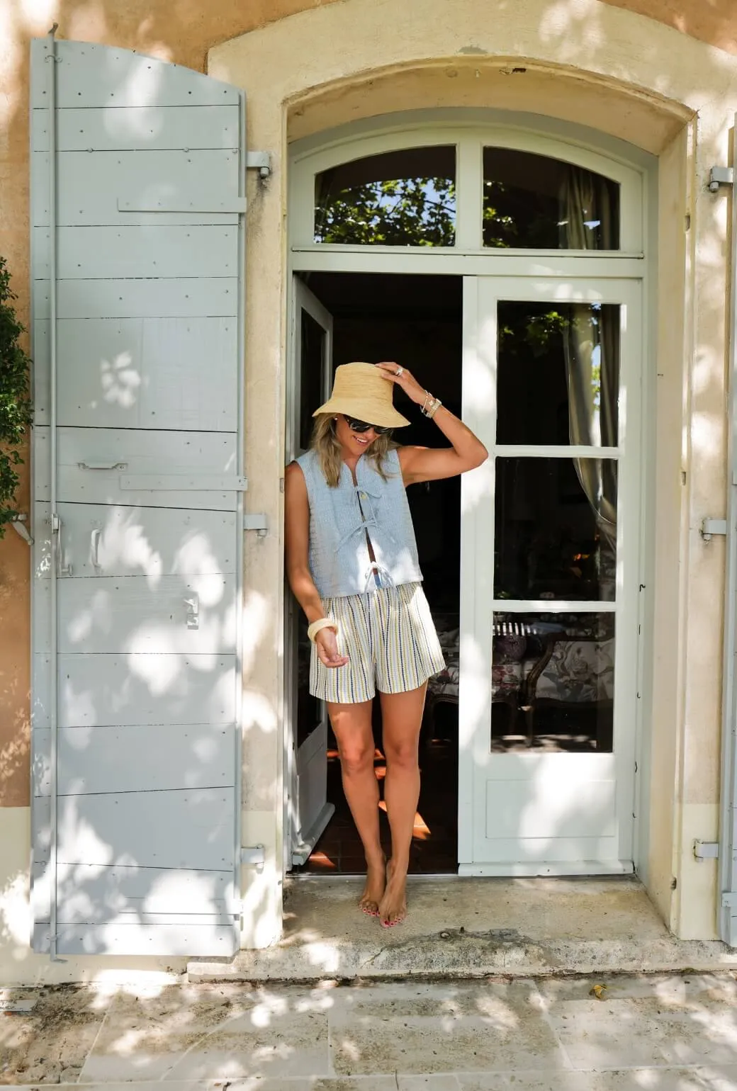 Buru x Megan Stokes  The Fife Vest - Embroidered Chambray Magnetic Closure System