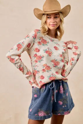 IT4547G-02 | FLORAL PRINT WASHED WAFFLE THERMAL TOP WITH THUMB Sporty Layers