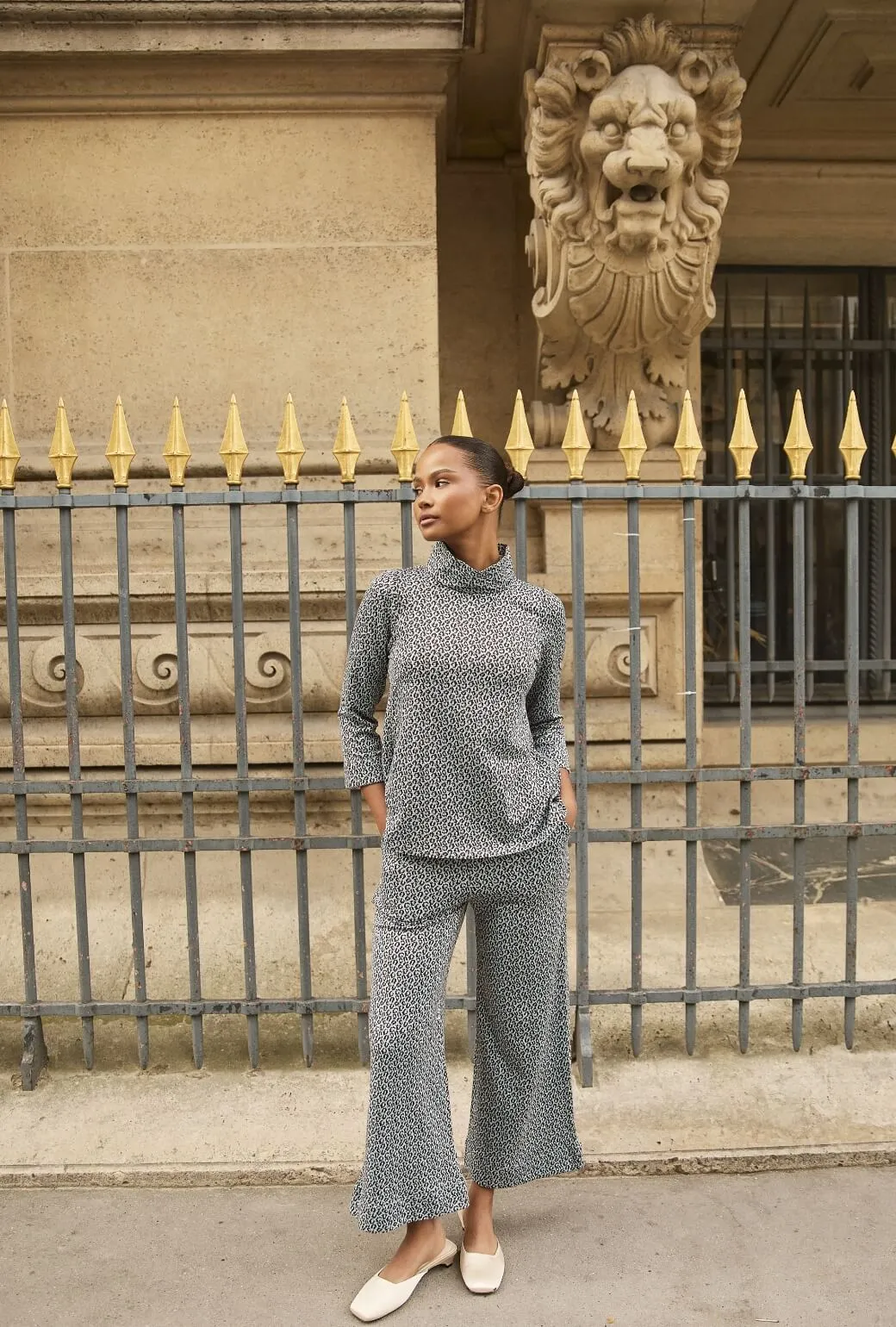 Soft Touch Wide Leg Knit Trouser - Blue & Brown Cheetah Knit