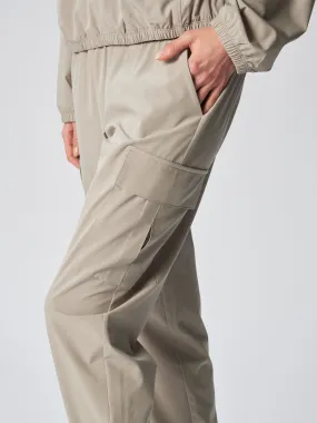 High Stretch Fabric Non Chafing Side Seams Woven Cargo Jogger in Various Colors